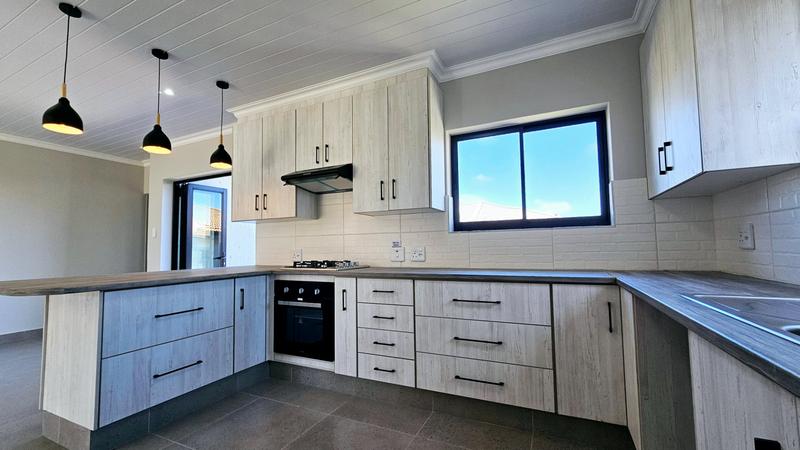 3 Bedroom Property for Sale in Dana Bay Western Cape